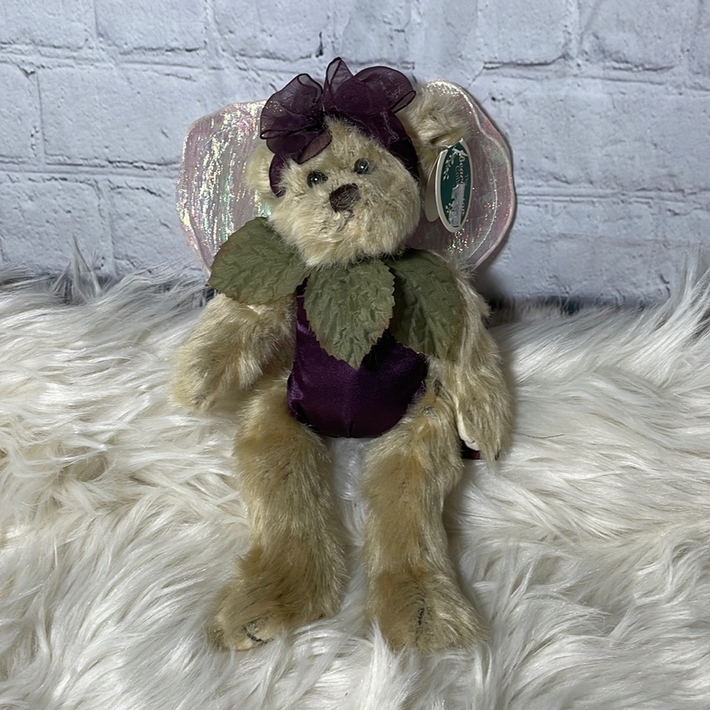 The Bearington Collection Belle